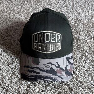Under Armour Camo Hat!